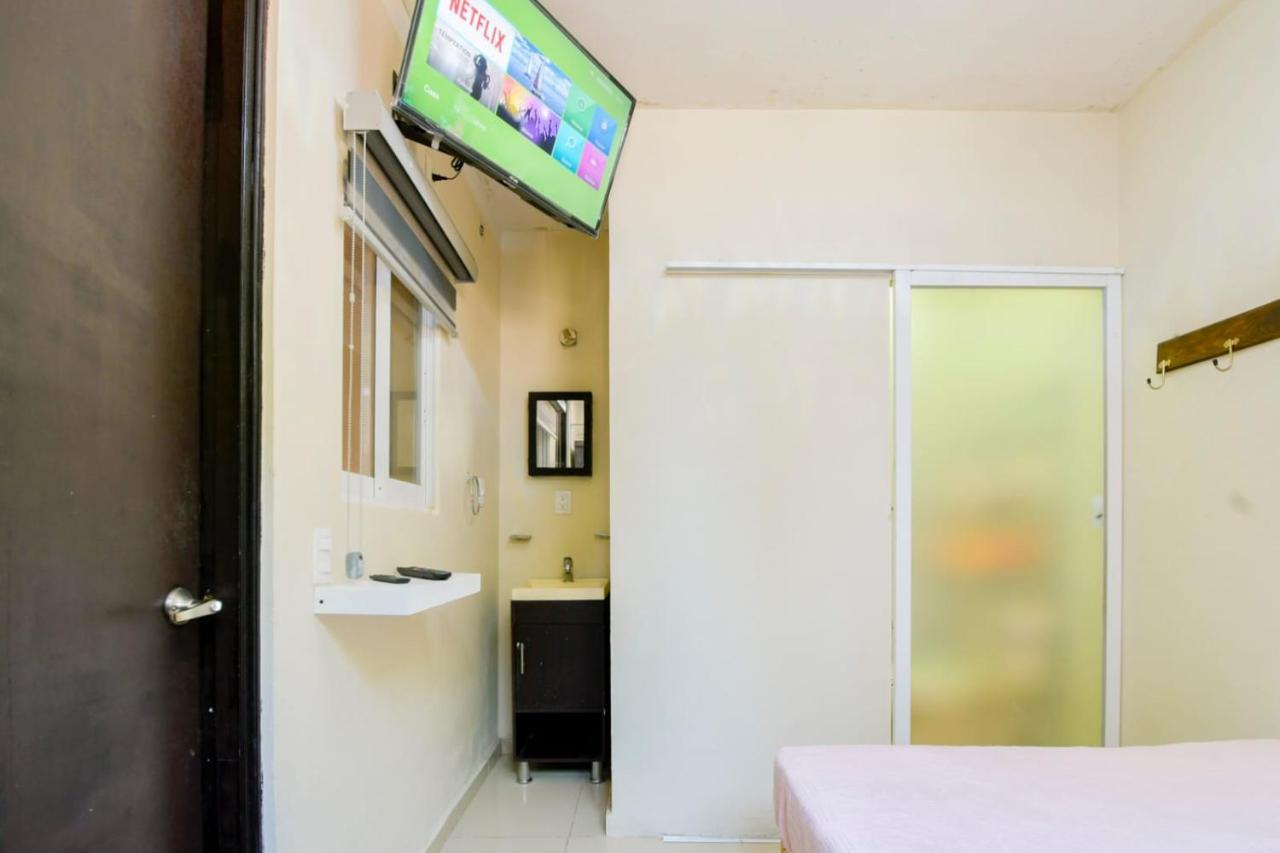 Hostal Vitta Guadalajara Exteriör bild