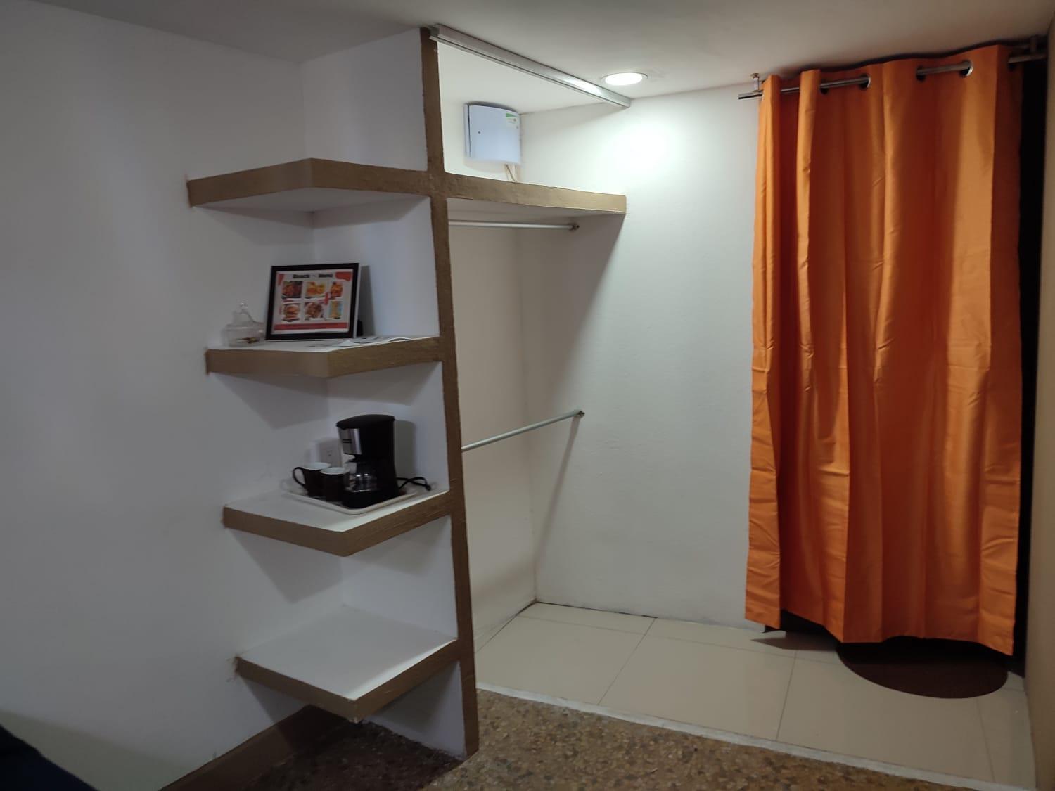Hostal Vitta Guadalajara Exteriör bild