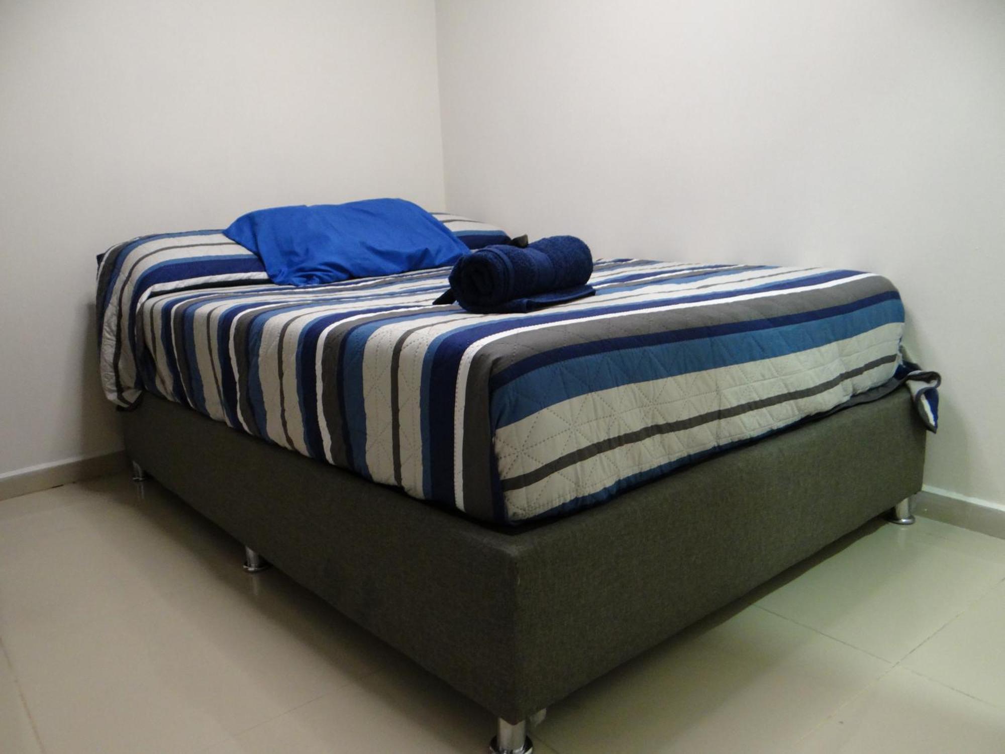 Hostal Vitta Guadalajara Exteriör bild