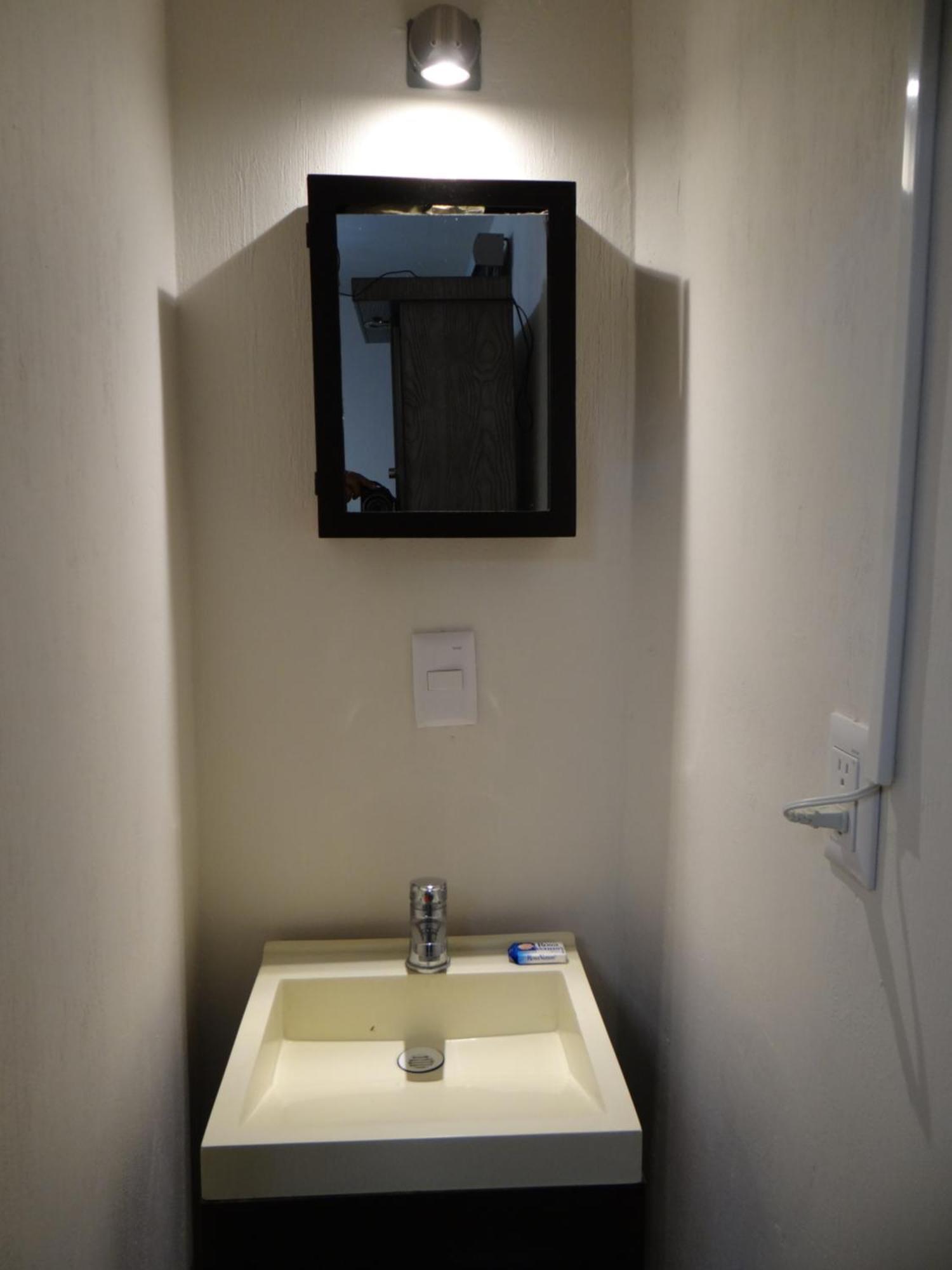 Hostal Vitta Guadalajara Exteriör bild