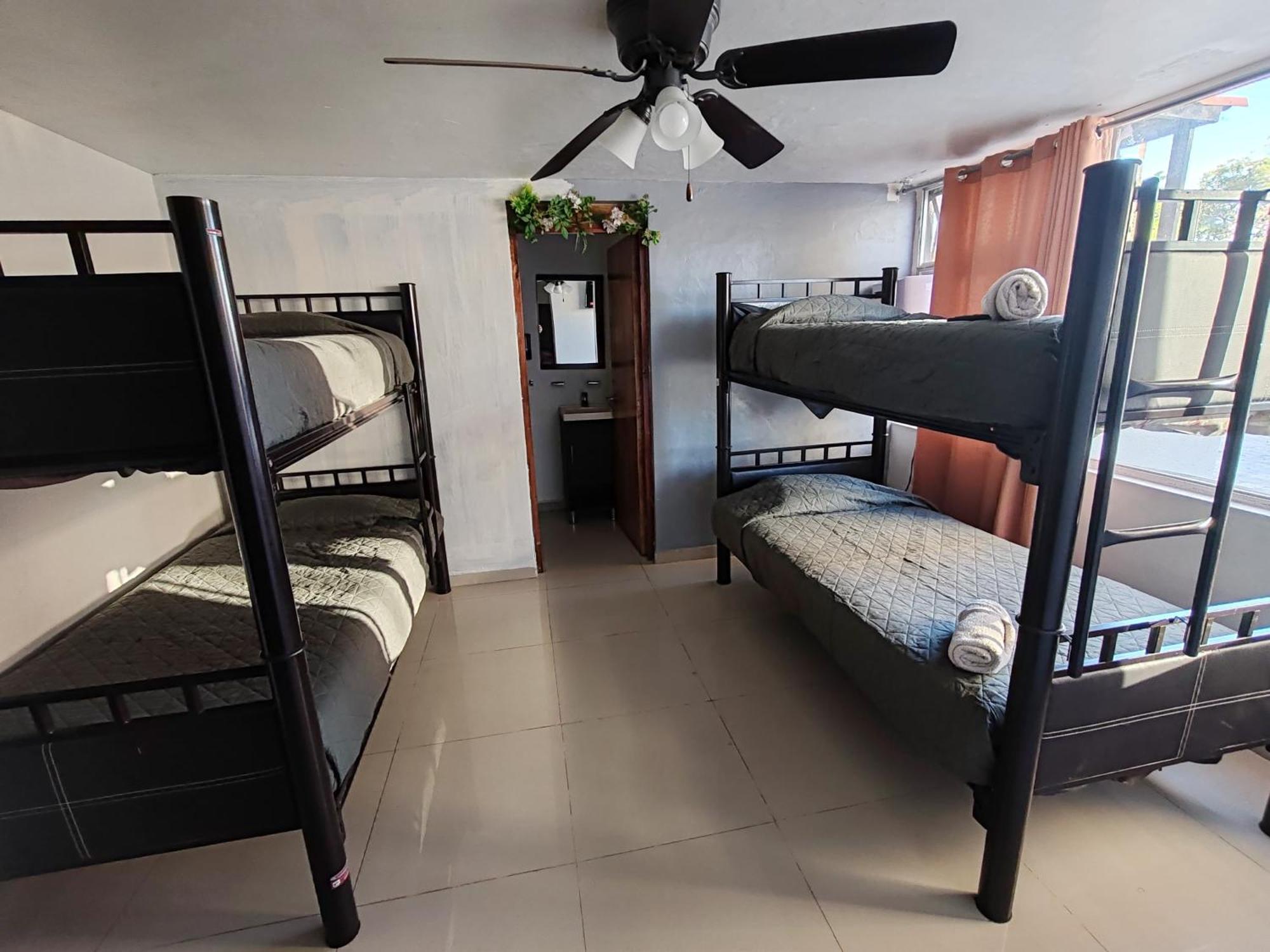 Hostal Vitta Guadalajara Exteriör bild