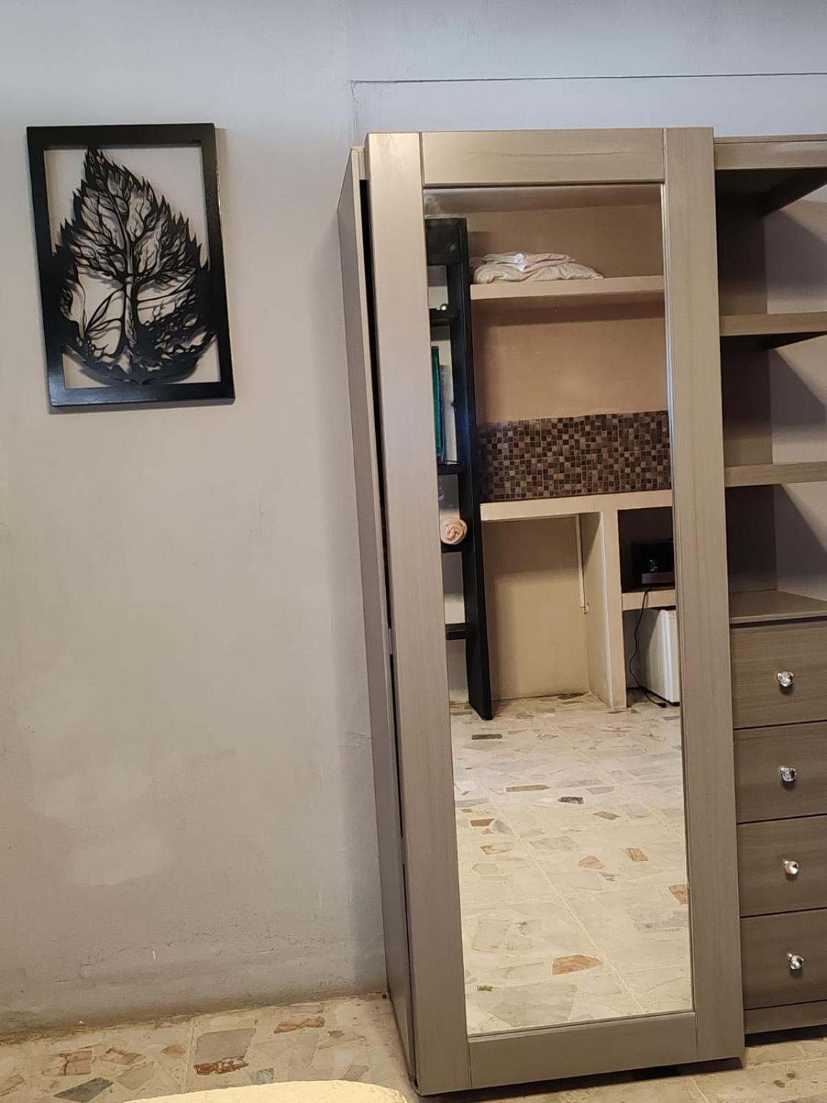 Hostal Vitta Guadalajara Exteriör bild
